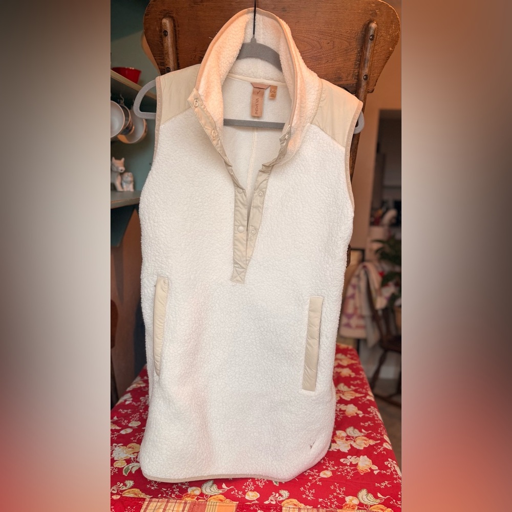 Women's Cream Fleece Vest